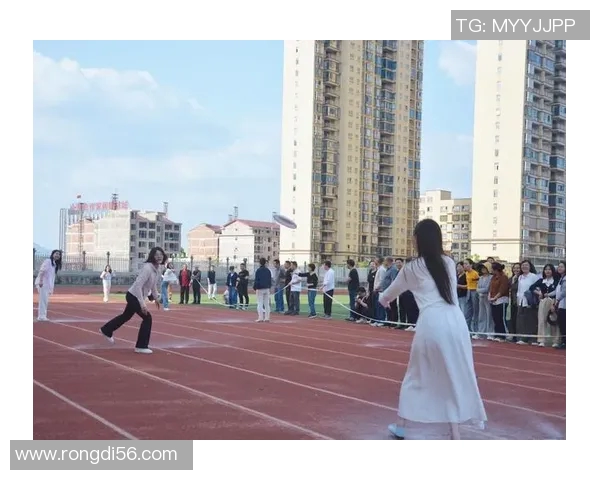 飞盘之路：黄强分享他的飞盘生涯与成长故事